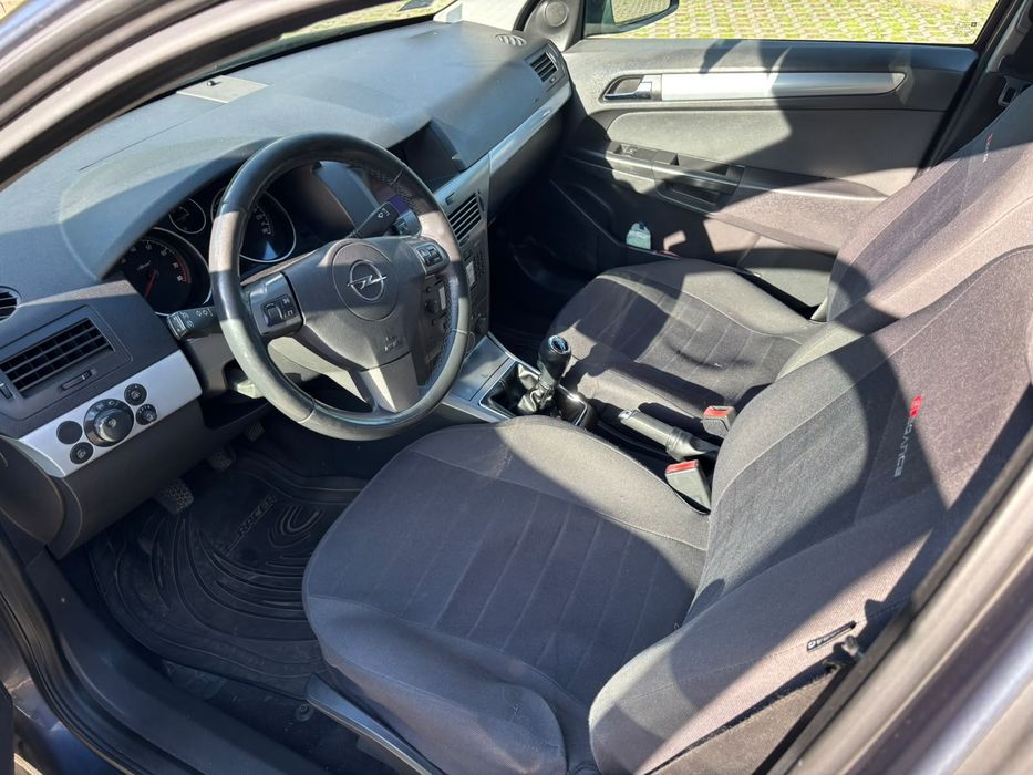 Opel Astra H Kombi 1,8 benzyna LPG,140KM