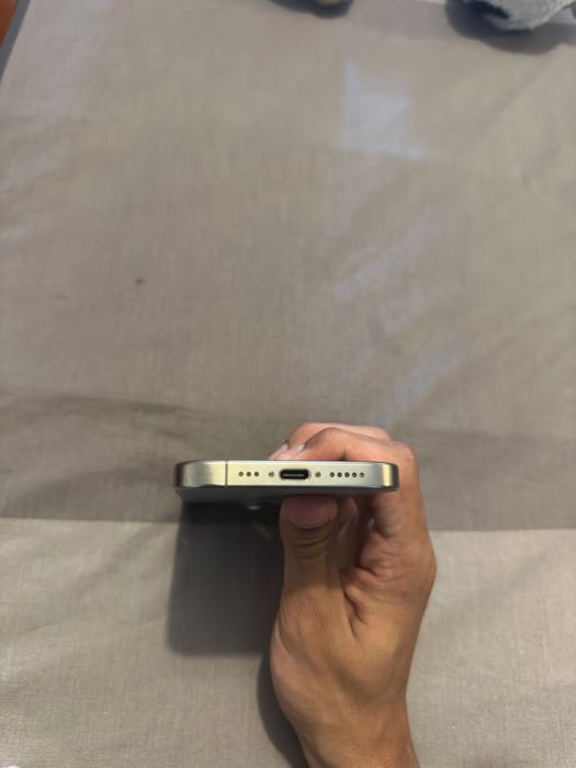 Iphone 15 pro como novo