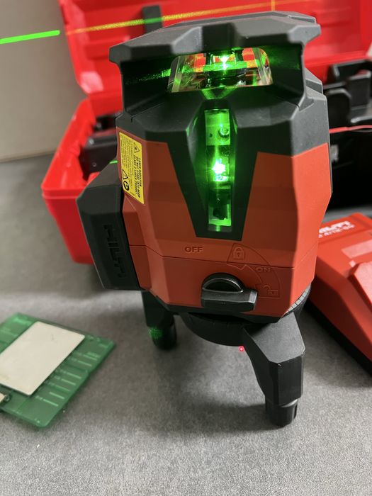 Лінійний лазерний нівелір Hilti PM 40-MG