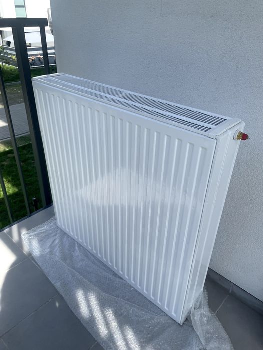 Grzejnik CosmoNova Zaworowe KV33 900X920 (2963W)