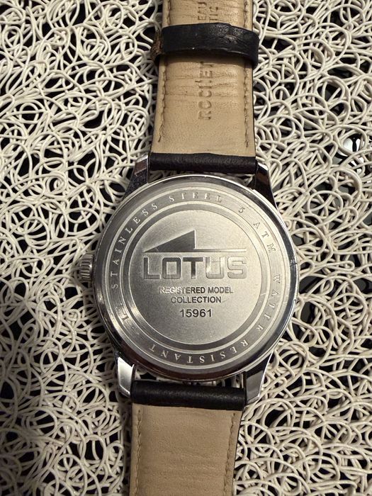 **Relógio Lotus 15961 – Miyota 2035 Japan – Minimalist**