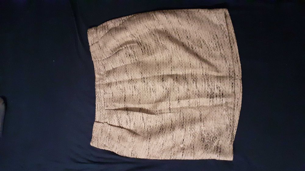 Spódnica jasna rozmiar 42