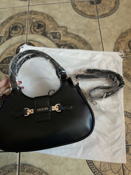2 сумочки Guess нові
