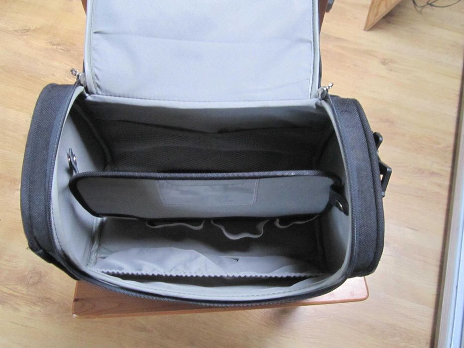 kuferek Samsonite walizeczka