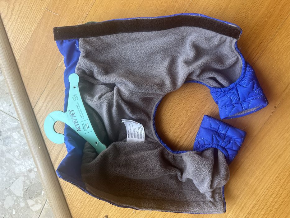 Куртки для собаки xs