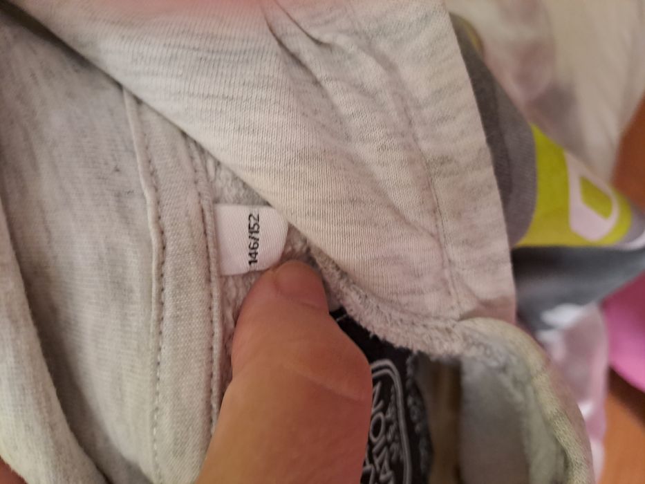 Sweat rapaz com capuz