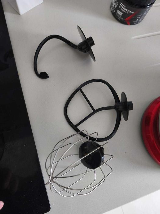 Batedeira Haws com taça e 3 accesorios