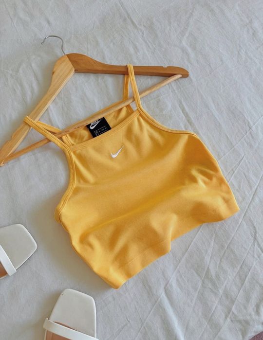 Майка жовта Nike