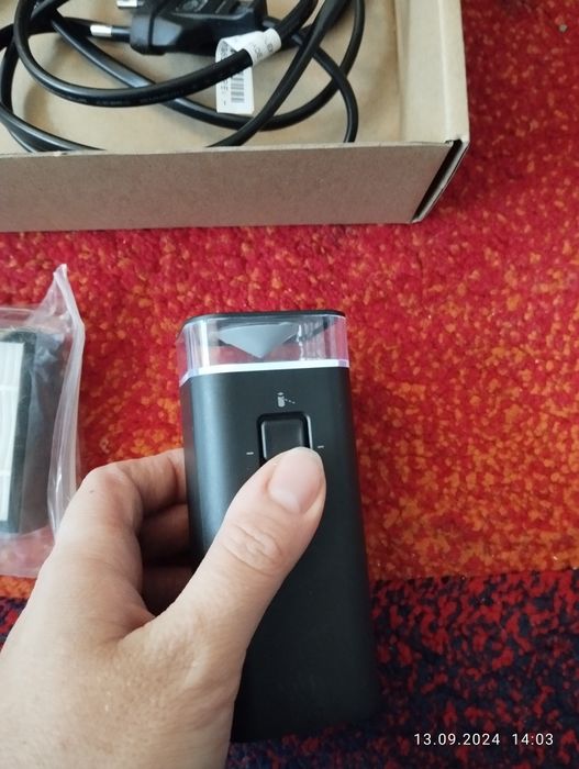 Odkurzacz bezprzewodowy iRobot Roomba e5