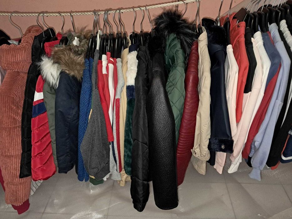 STOCK DE ROUPA NOVA – Excedente de stock