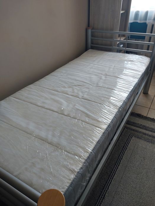 Materac sprężynowy 90x200