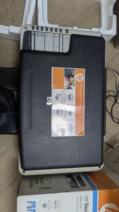 Принтер hp (на запчастини,потребують заміни катриджів)