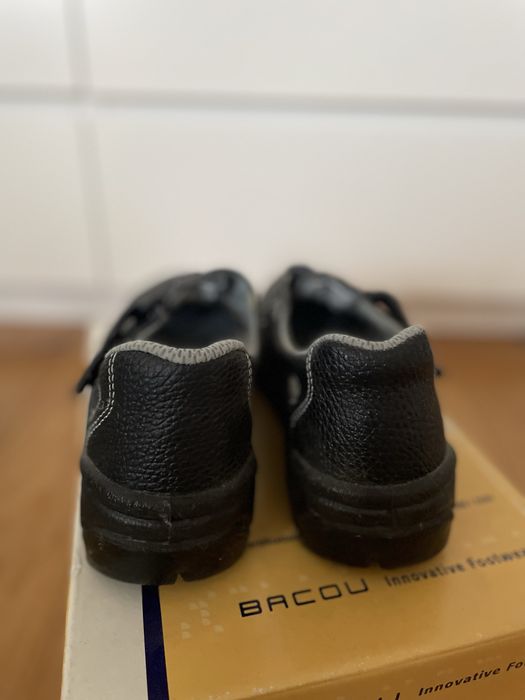 Damskie buty ochronne z niskiem 39 rozmiar