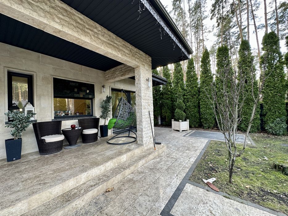 Купити будинок з ремонтом у лісовій Бучі