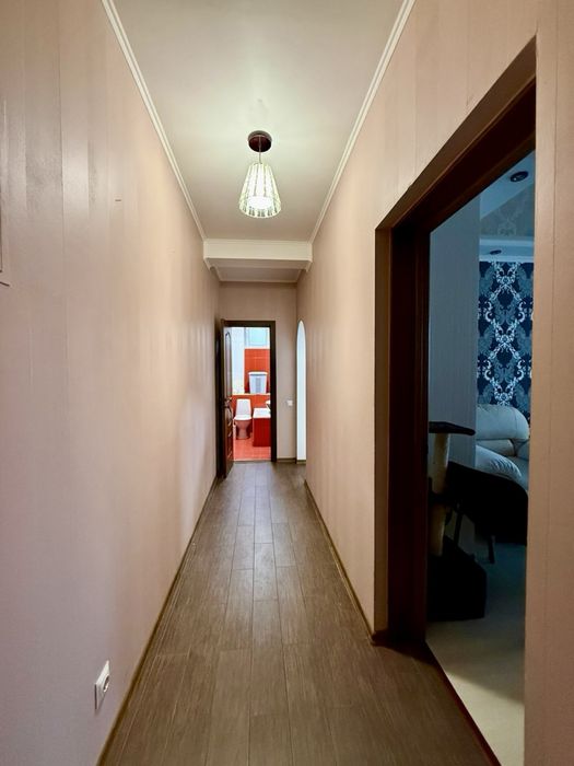 Продам 2-х кімнатну квартиру, Центр міста