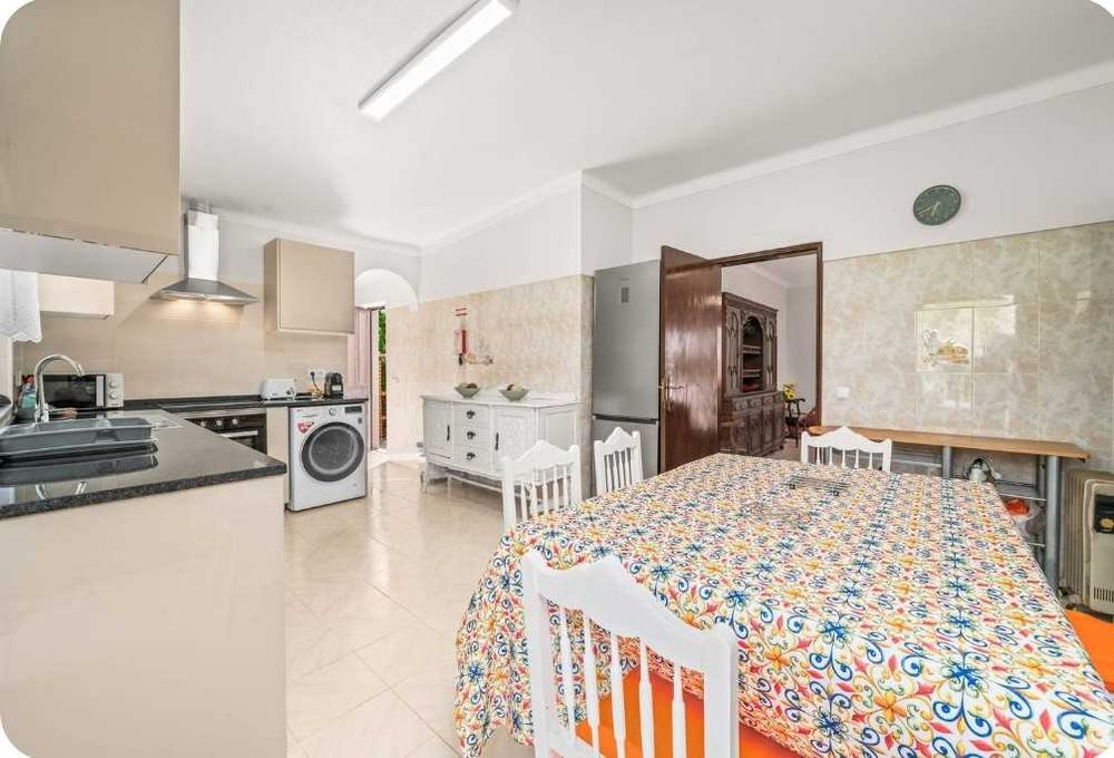 Moradia de Campo c/ Piscina a 4km da Praia Armação de Pêra | Setembro