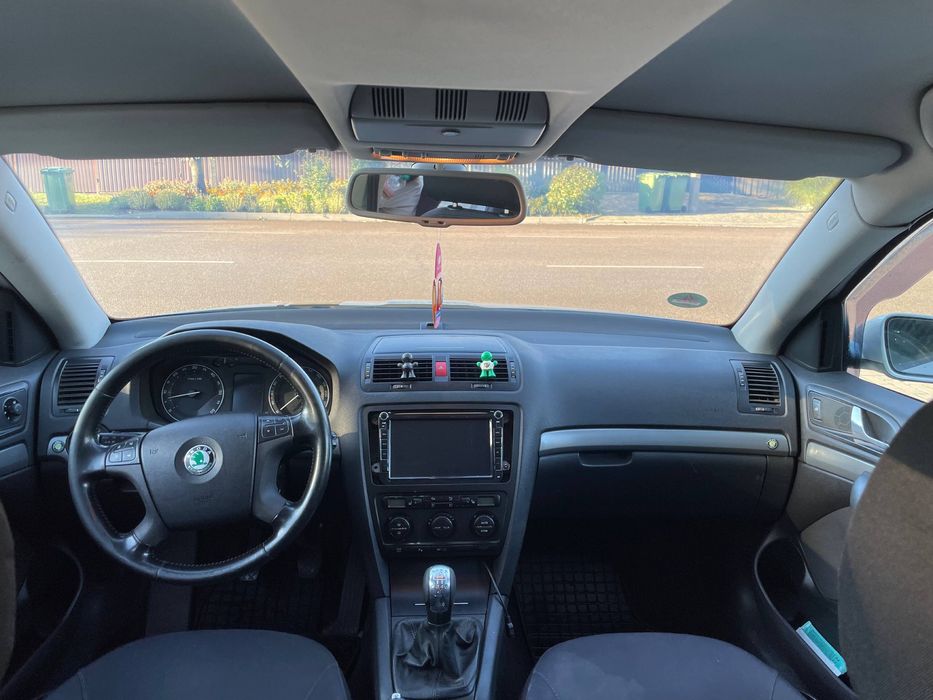 Шкода Октавія 2.0 tdi