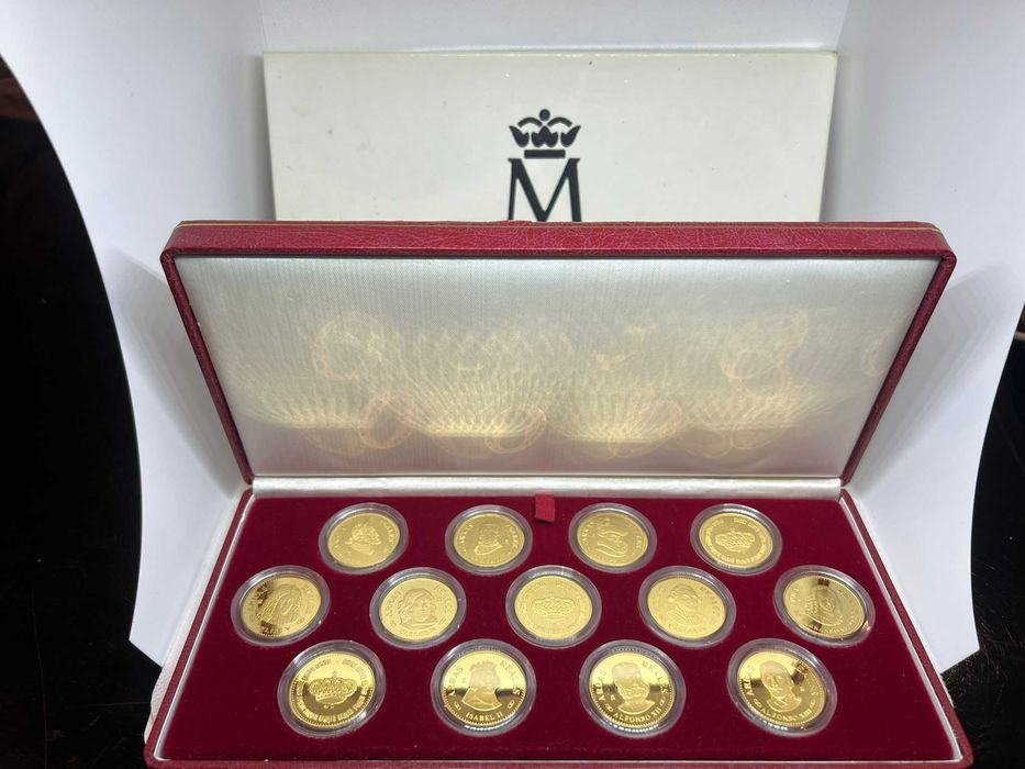 Espanha - Coleção de 13 Arras Reales V Centenário da Casa dos Habsburgos e III Centenário da Casa dos Bourbons - 1516 a 1931 - Ouro, Prata