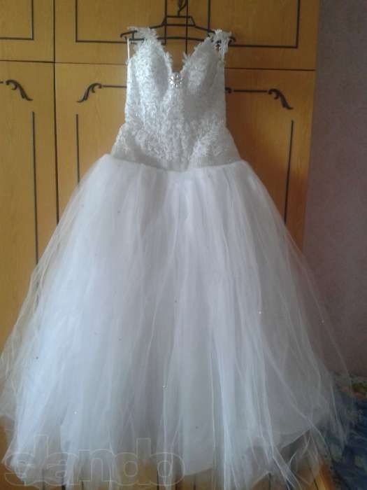 Продам красивое свадебное платье