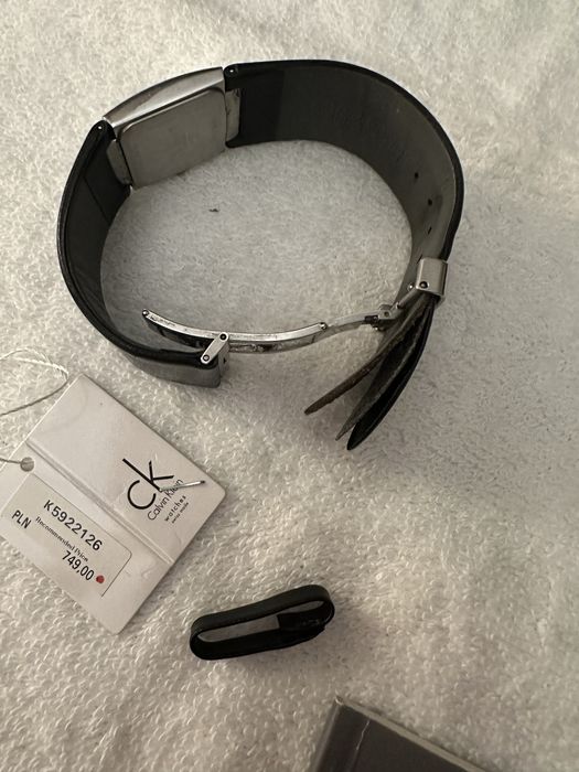 Zegarek damski Calvin Klein New Dress skórzany pasek