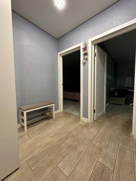 Світла квартира з гардеробною, технікою та ремонтом! OS