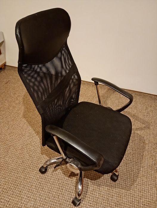 Fotel  czarny do biurka