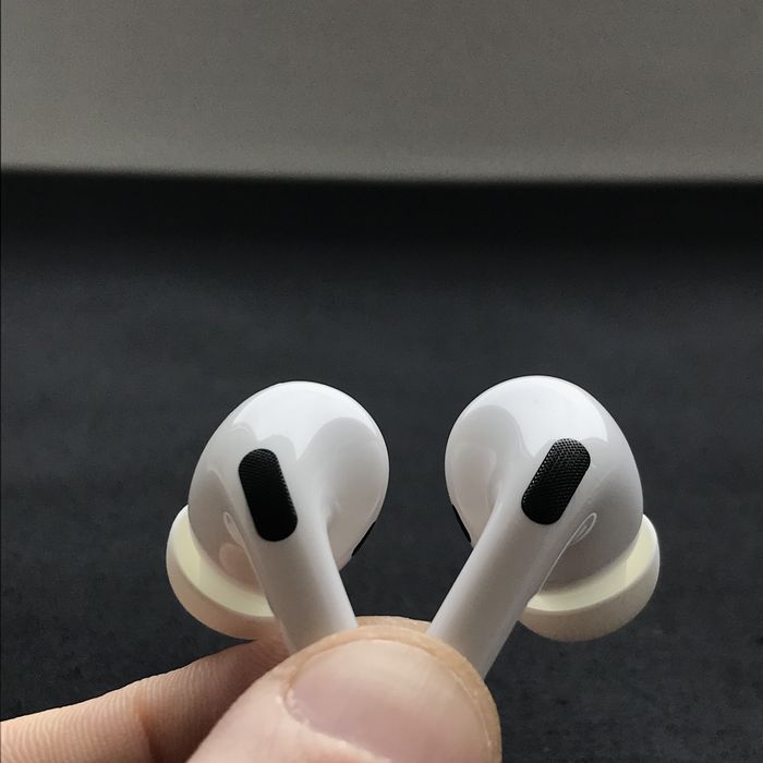 Наушник airpods Pro 1 original Левый A2084 Правый A2083