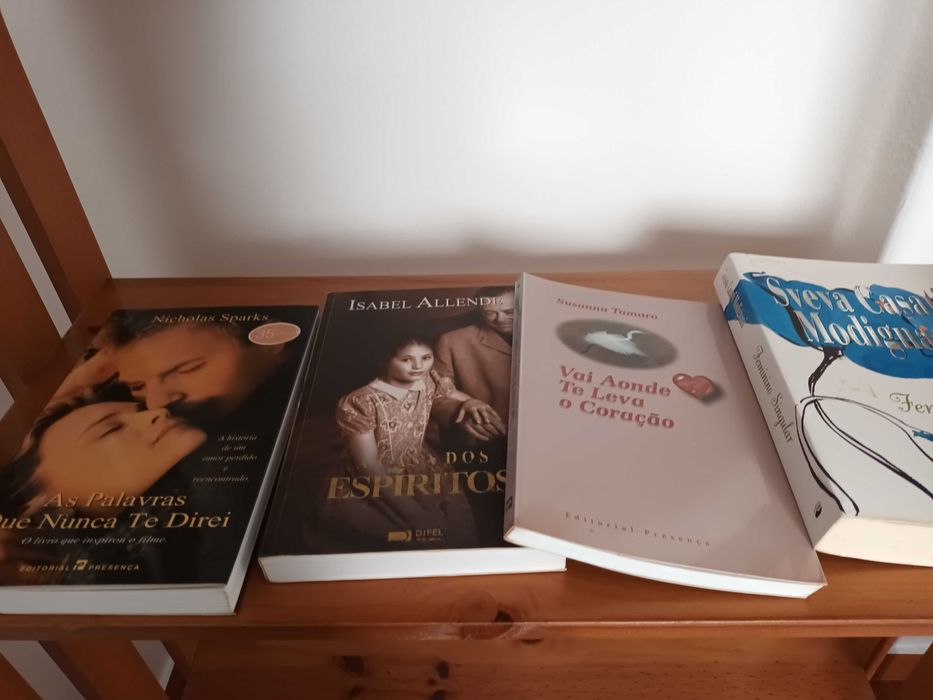 Livros variados para  vender