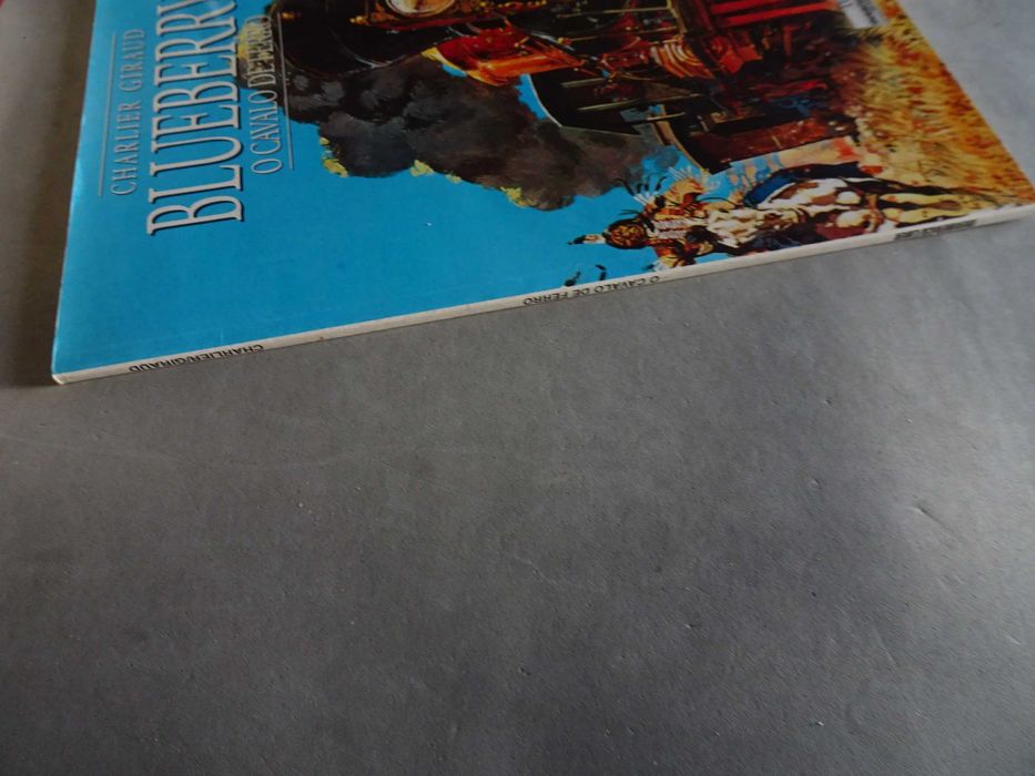 Livro Meribérica - Blueberry - O cavalo de ferro (capa mole)