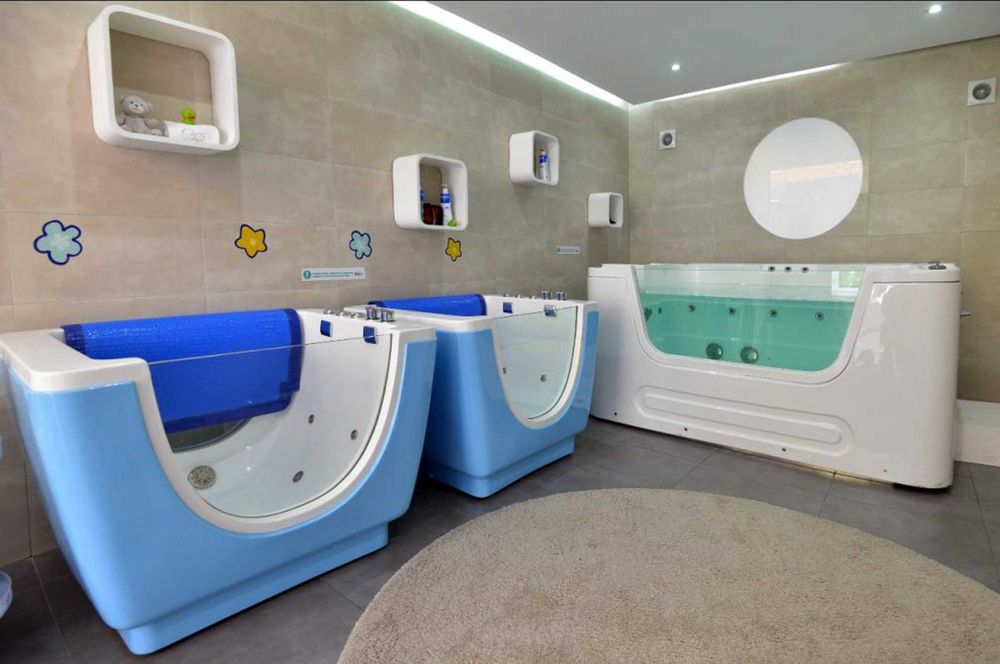 3 Piscinas para bebés e adultos - Água quente e gelo