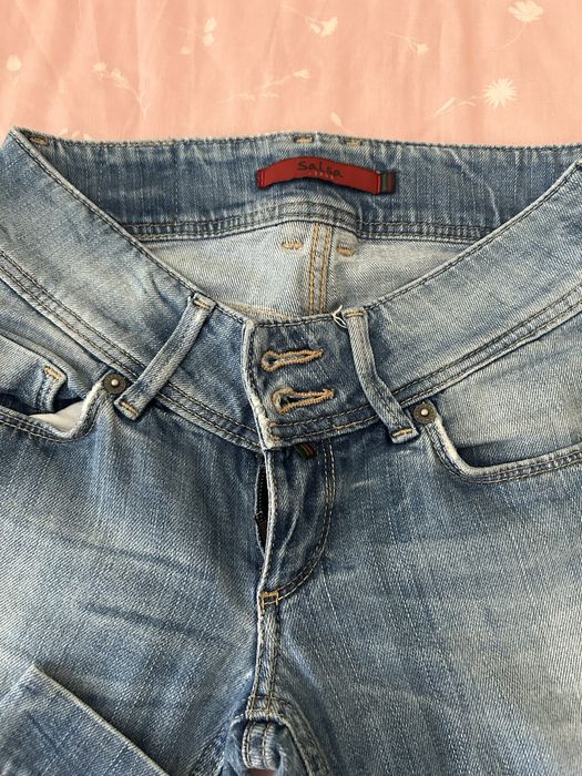 Roupa - calça de ganga