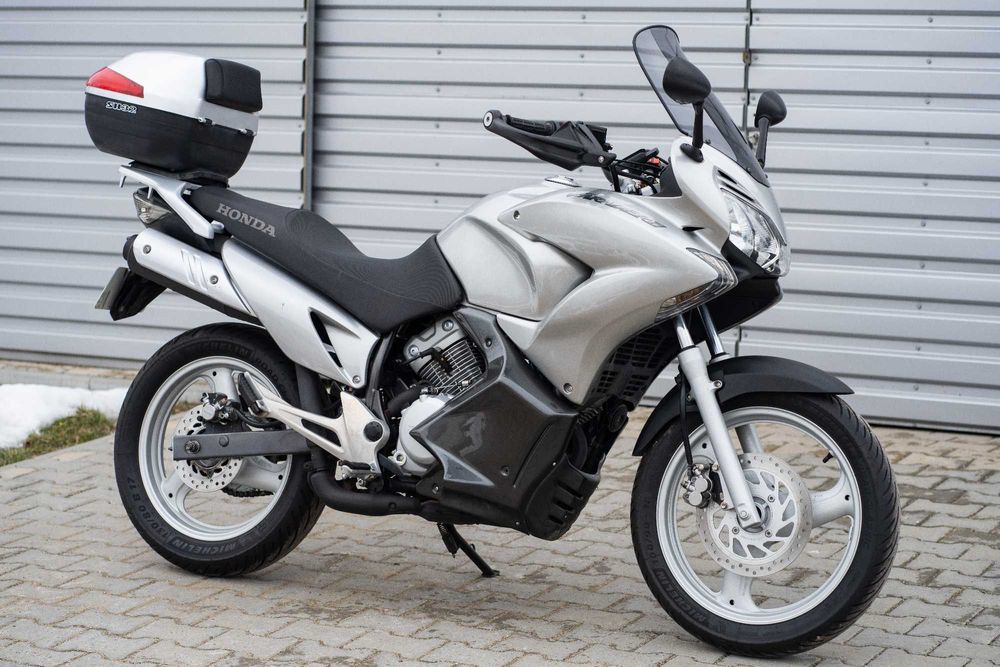 Honda XL 125 Varadero 2010 Travel Edition kat. A1/B