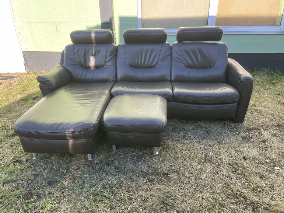 Шкіряний розкладний кутовий диван, привезений з Швейцарії