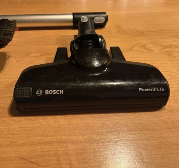 Aspirador Vertical Bosch BBS611MAT Unlimited 6