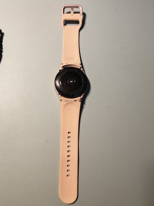 Samsung Galaxy Watch 4 + capa