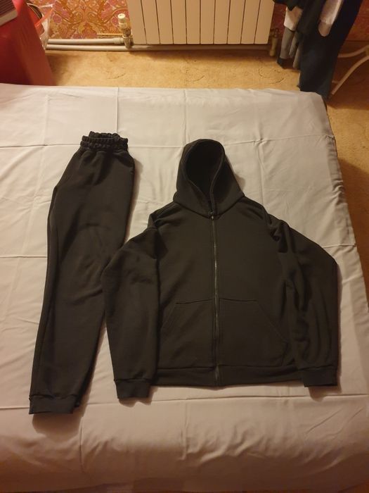 Знижено!! Спортивний Чоловічий костюм Німеччина XL оригінал