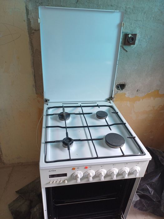 Kuchenka gazowa elektryczna