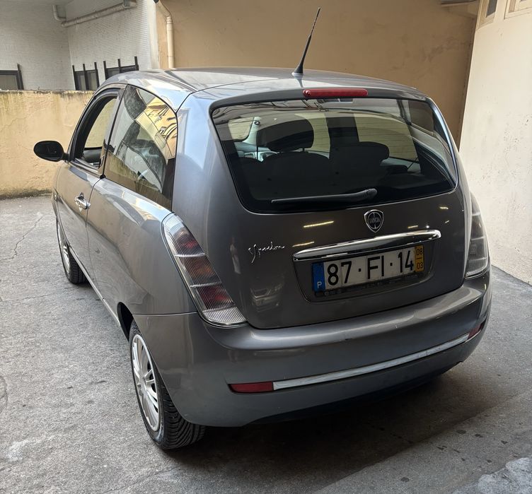 Lancia Ypsilon Gasolina Apenas 190Mkm