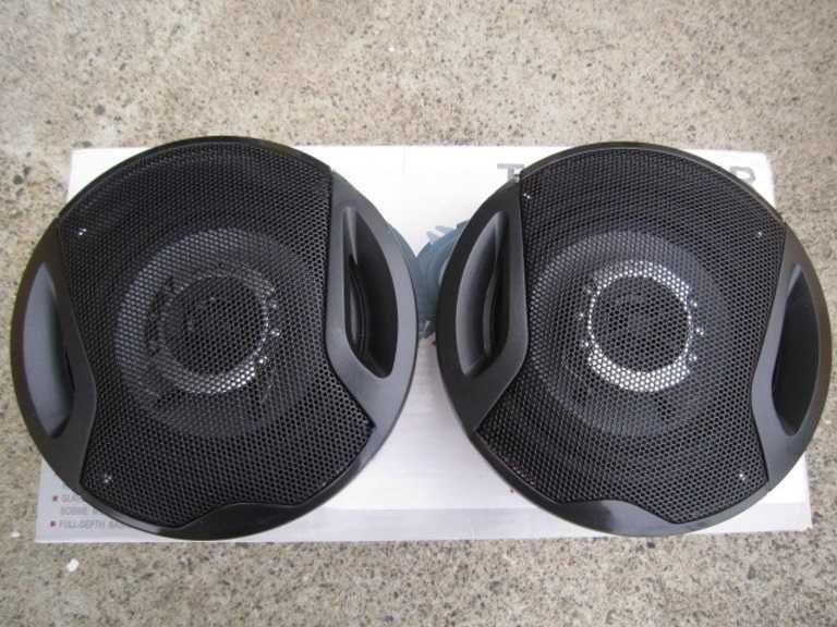 Colunas de 13cm 600W totais e 2vias NOVAS
