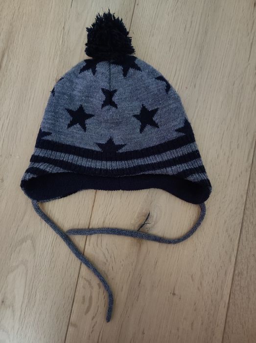 Ciepła czapka z polarem od środka, wiązana, roz. 62-68, zimowa