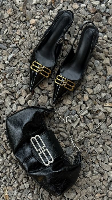 Чорні слінгбеки/ лодрчки/ туфлі/ мюлі Balenciaga