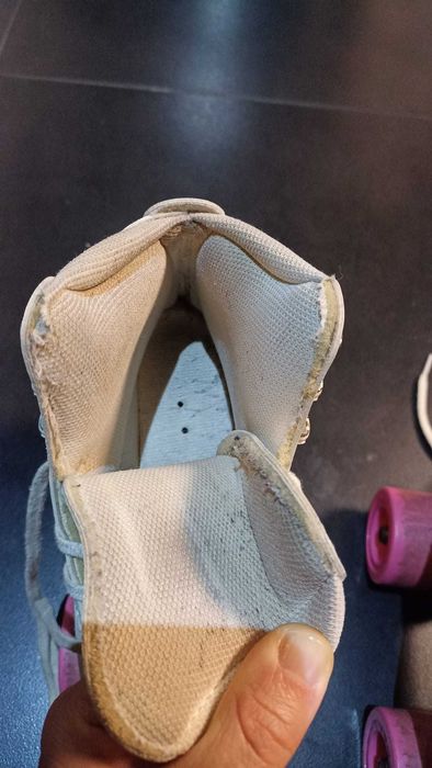 Patins - patinagem artística 225