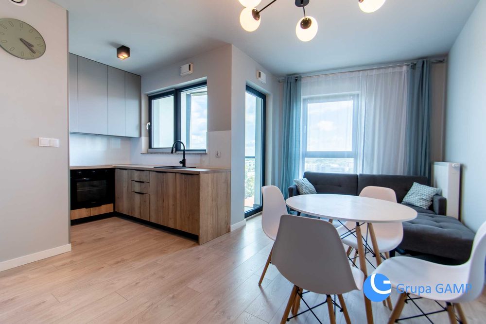 *Mogilska Tower* 9. piętro, widokowe dwa pokoje, balkon, od zaraz!