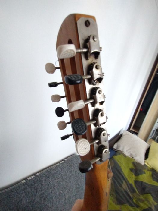 Гітара  акустична