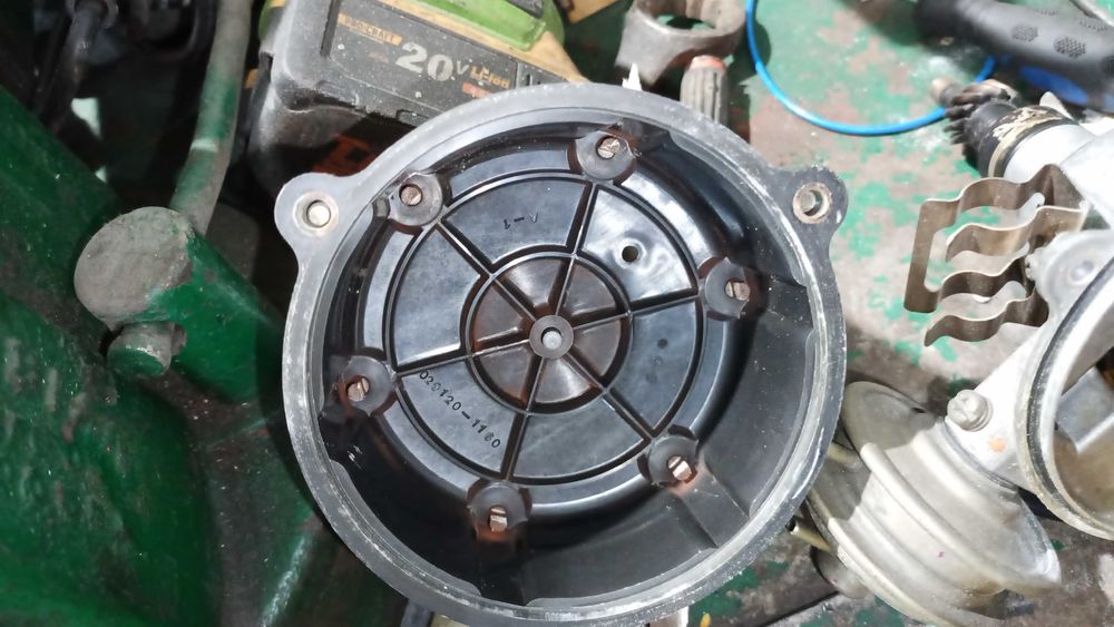 Трамблер тойота кроун 1G-EU