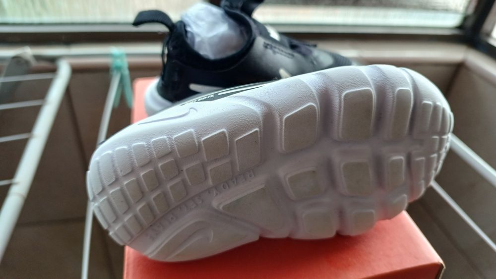 Sapatilhas Nike tamanho 21