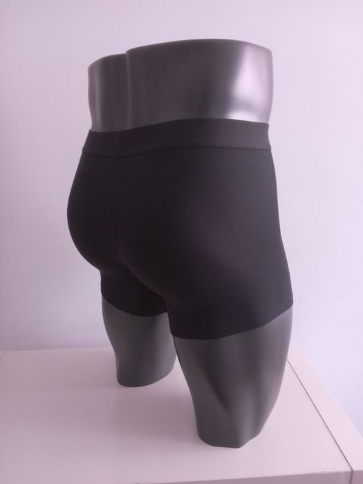 2 boxers pretos Levis tam. M(REF9/22BOX)