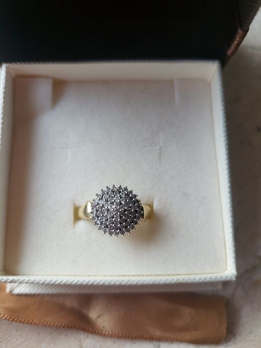 Pierścionek apart z brylantami 0,51ct