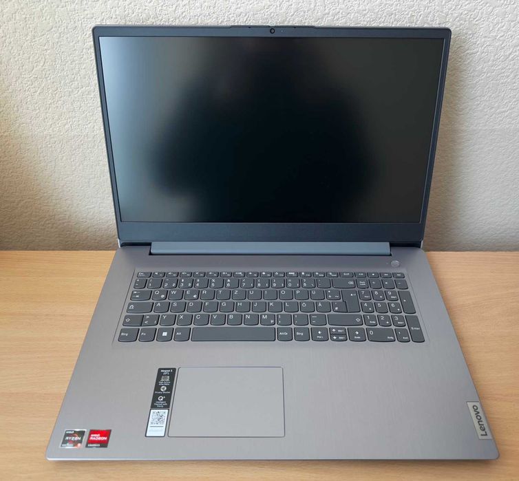 Класс A, як нові Lenovo 3-17ALC6 17.3" Ryzen 5 5500U/8GB/512SSD/Vega 7