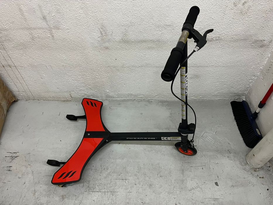 Trottinette Powerwing razor